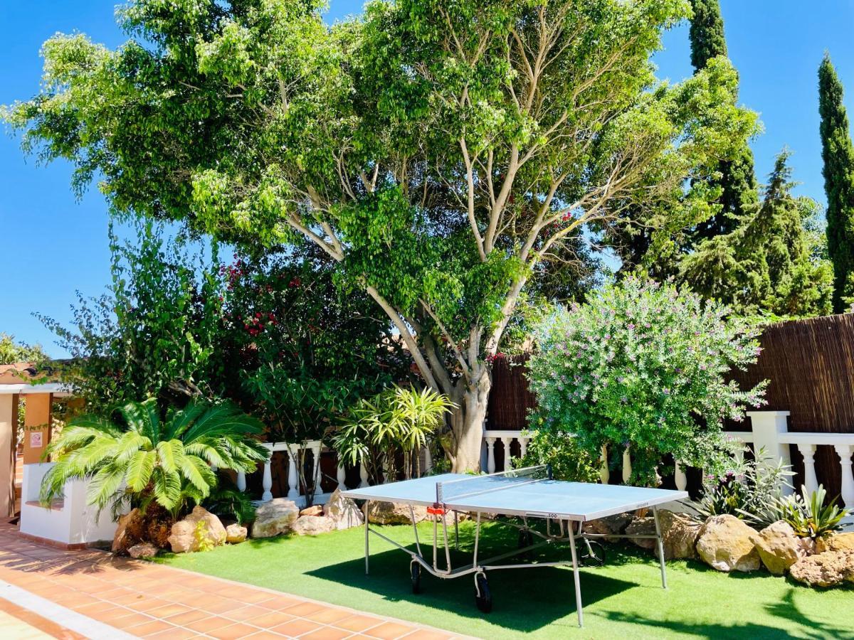 Villa Con Piscina Gigante Sant Francesc de s'Estany Exteriör bild
