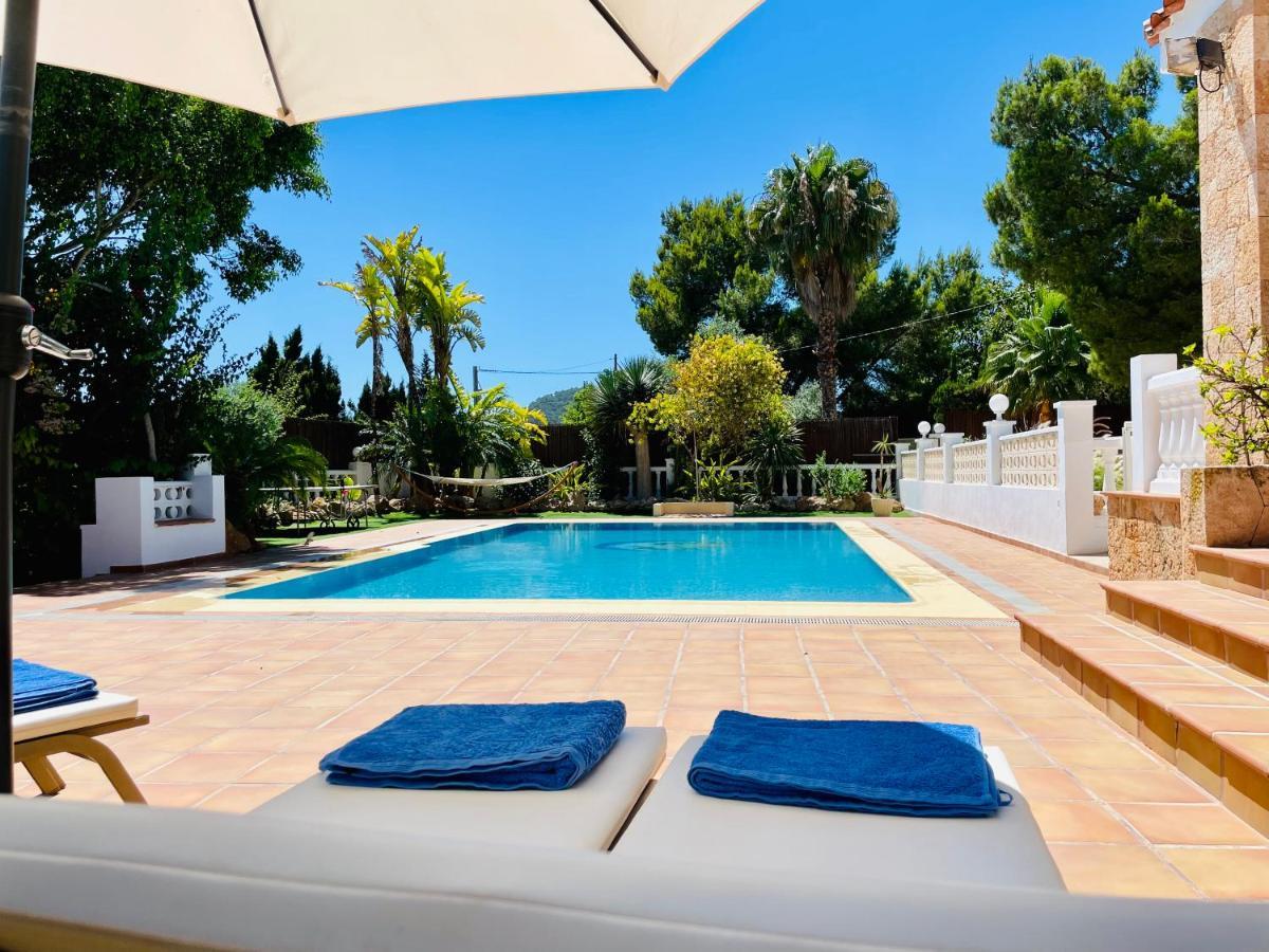 Villa Con Piscina Gigante Sant Francesc de s'Estany Exteriör bild
